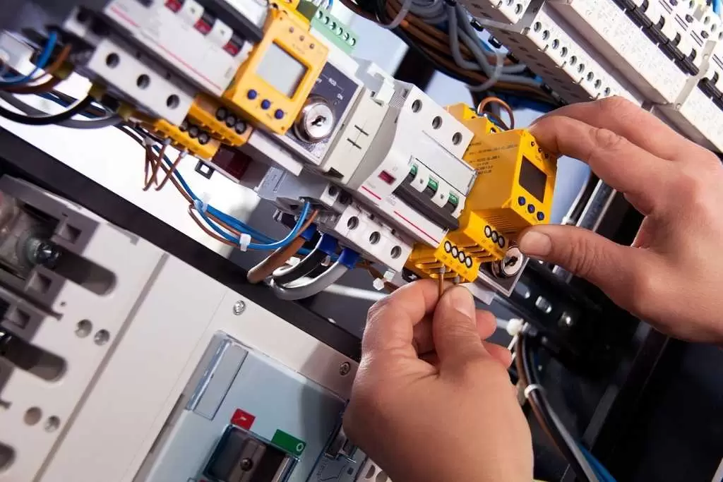 FUAR ELEKTRİK HİZMETLERİ